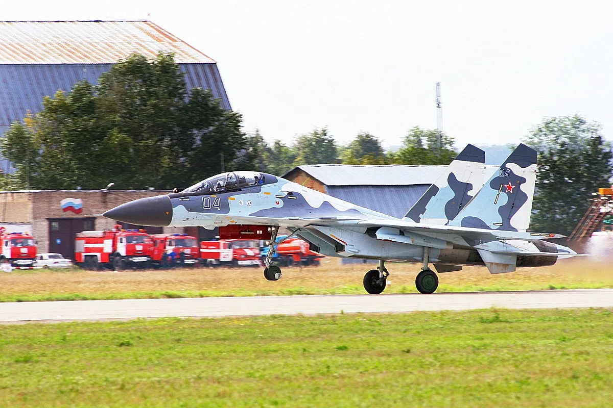 A Sukhoi Su-30 on display at the MAKS 2007 airshow.